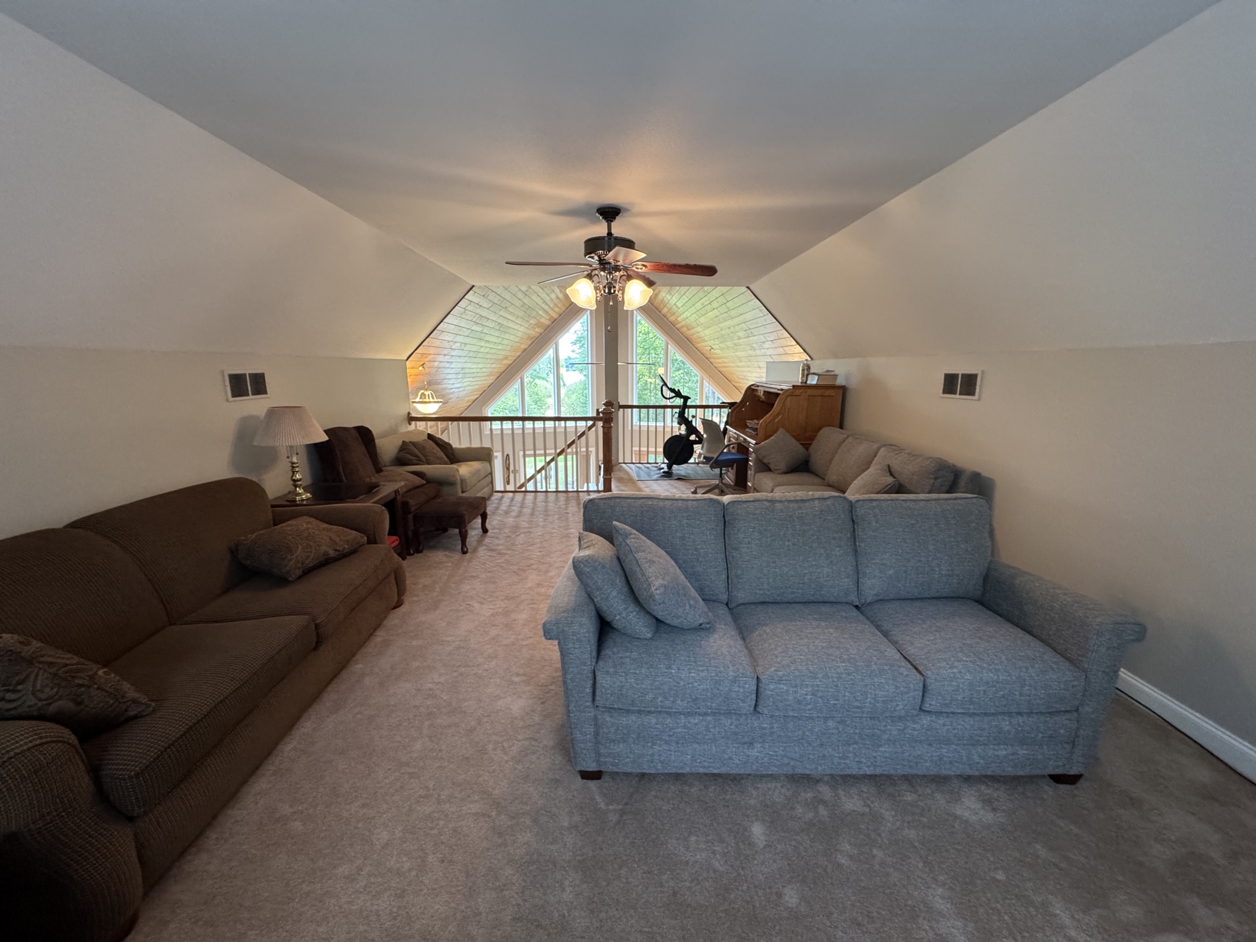 13 Loft towards front