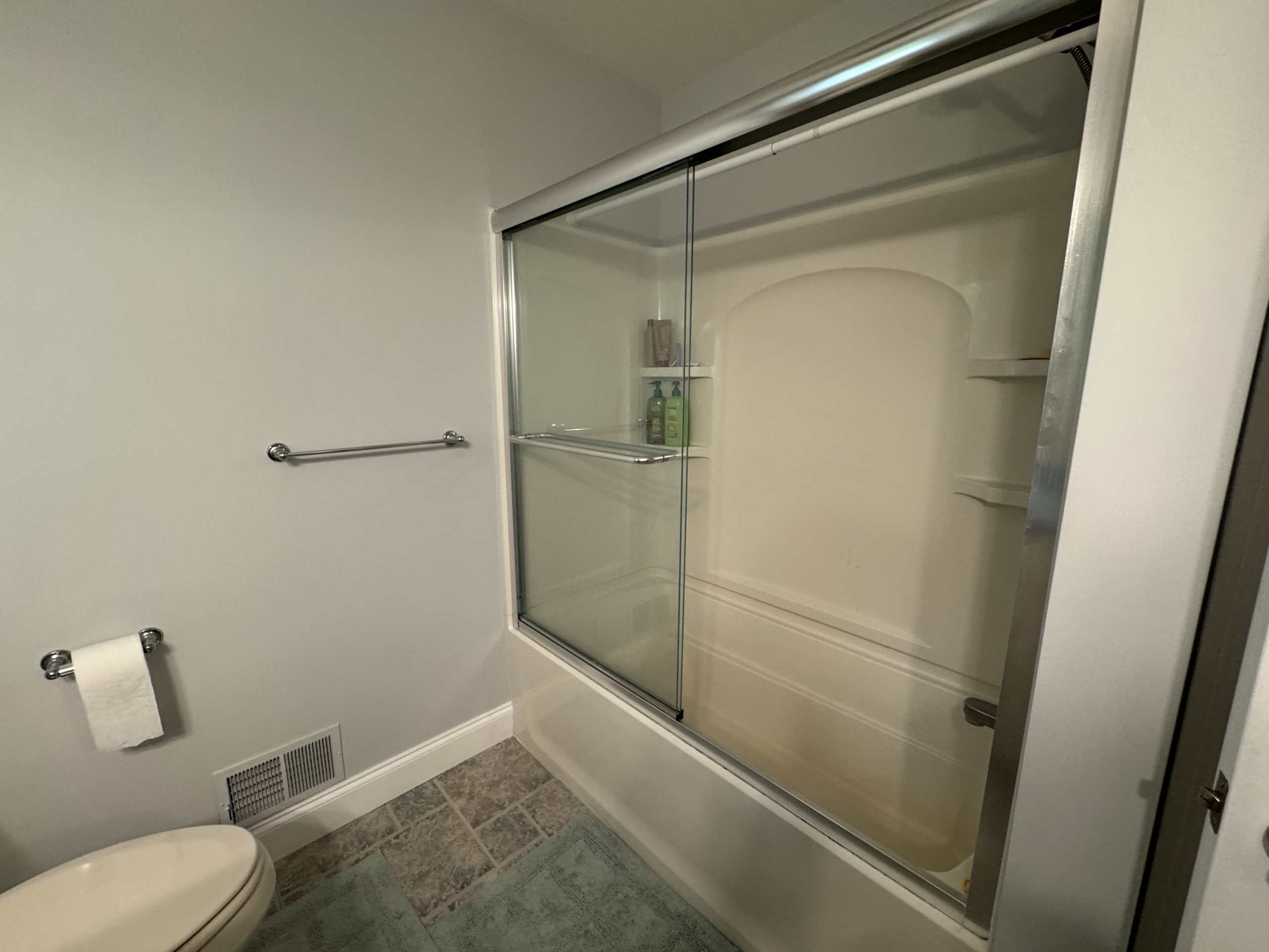 18 Master bath 2